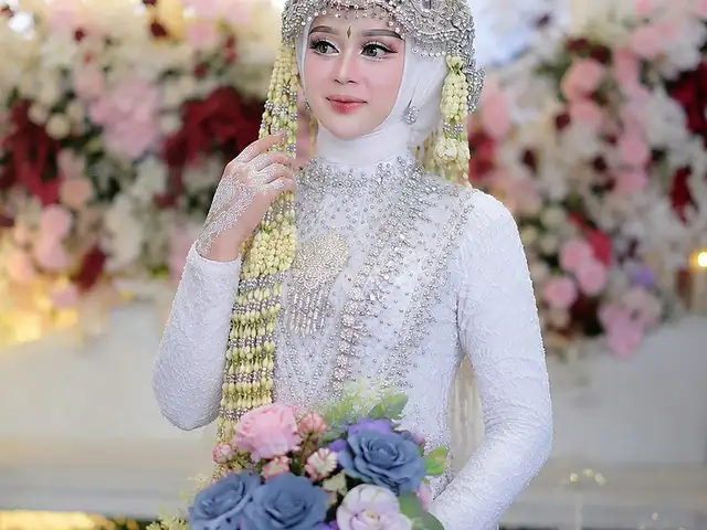Kebaya Hijab Akad Pearl